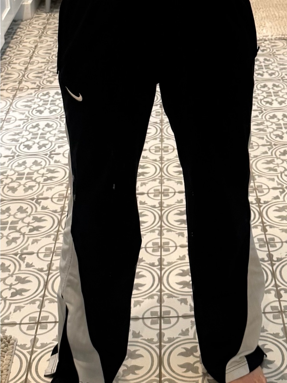 Nike Women's Retro Y2K Black/White Warm Up Athletic Side Zipper Workout Pants, M - Picture 9 of 9